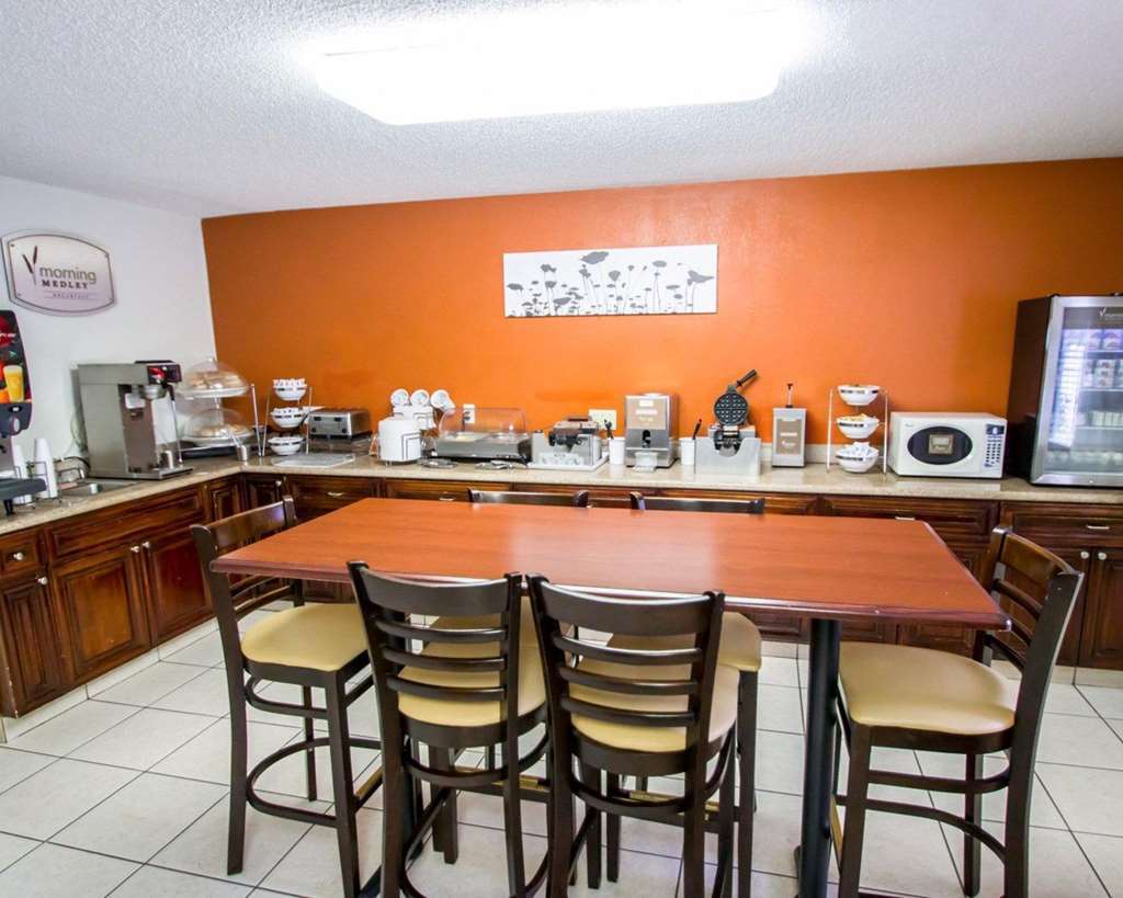 Sleep Inn Sarasota North Restaurant bilde